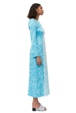 New GANNI Crinkled Maxikleid Aus Satin Ethereal Blue