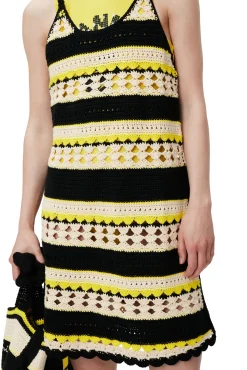 Shop GANNI Gehakeltes Slip-Kleid Golden Kiwi