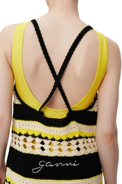 Shop GANNI Gehakeltes Slip-Kleid Golden Kiwi