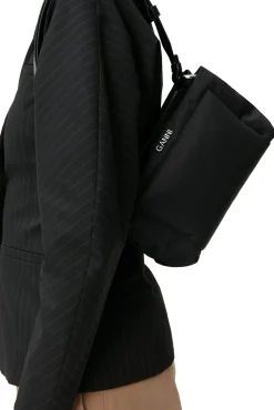 Sale GANNI Gepolsterte Mittelgrose Baguette-Tasche Black