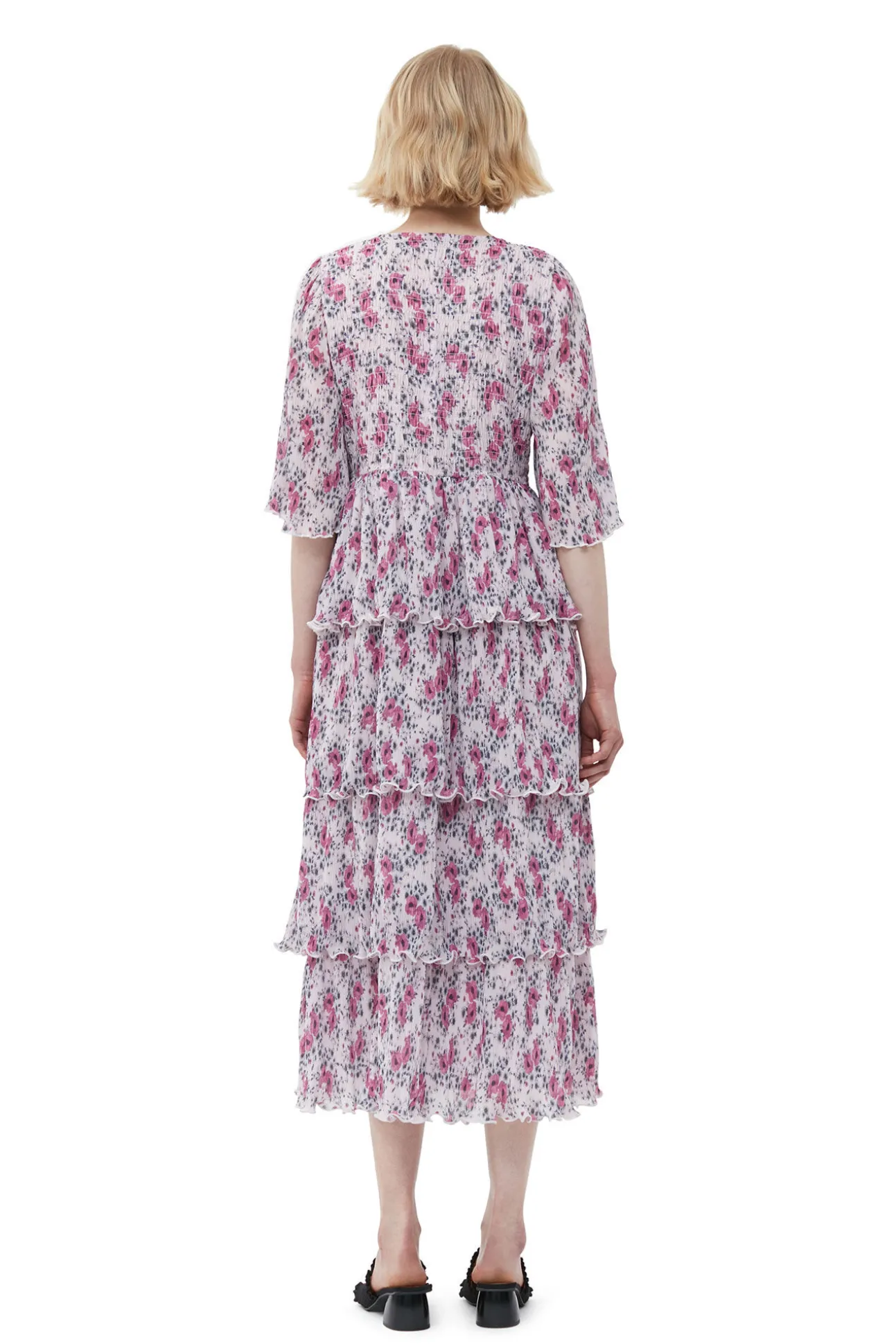 Best GANNI Gesmoktes Midikleid Aus Plissiertem Georgette Mit Volants Mauve Chalk