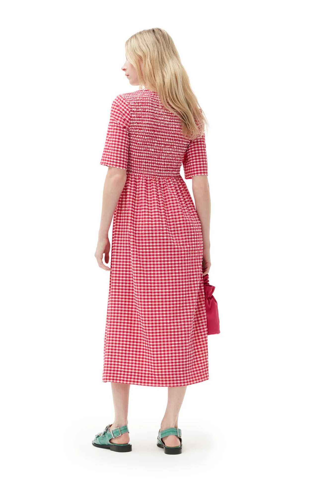 Fashion GANNI Gesmoktes Seersucker-Kleid Love Potion