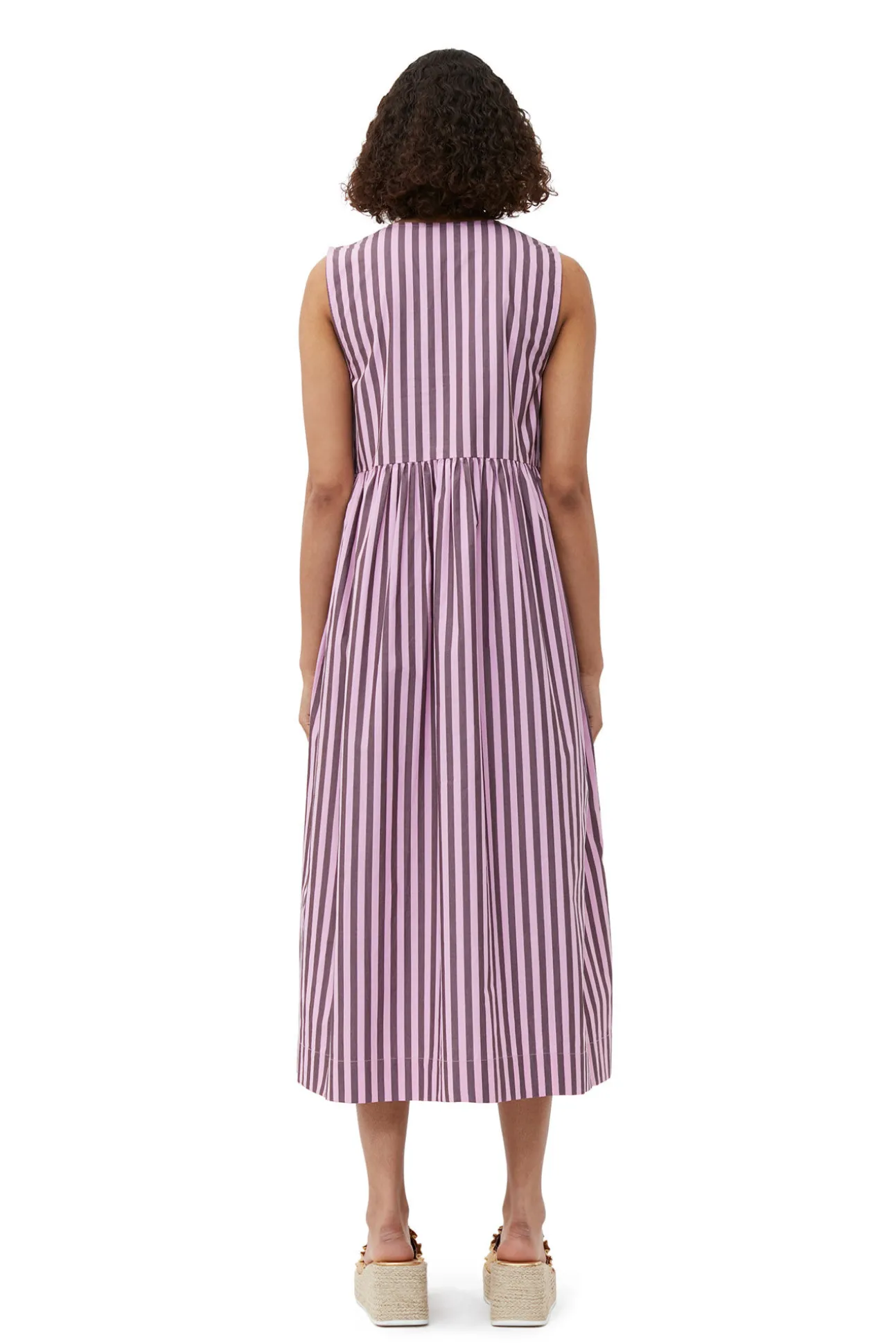 Shop GANNI Gestreiftes Cotton-Midikleid Bonbon