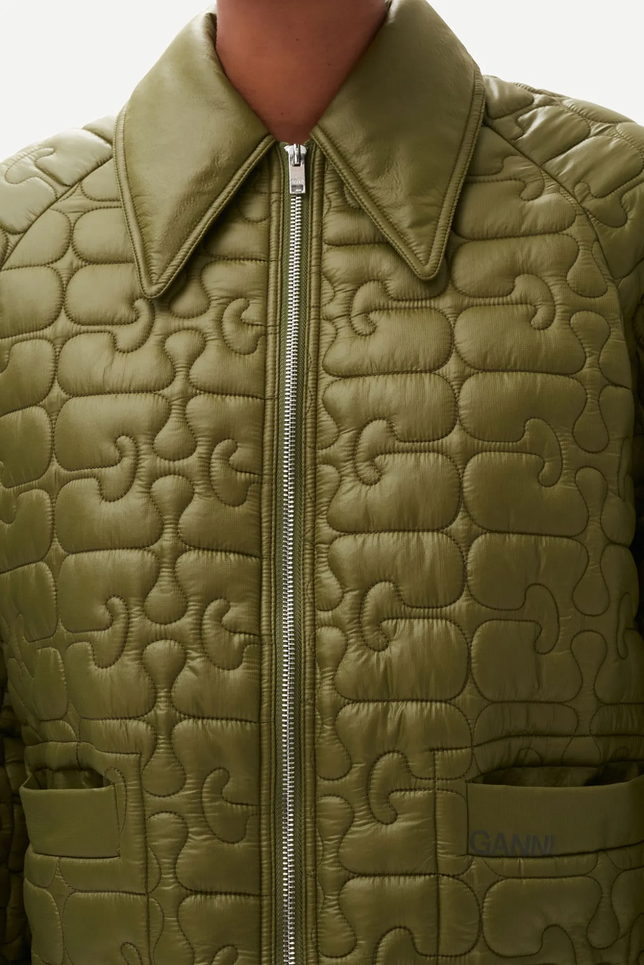 Fashion GANNI Glanzende Steppjacke Spaghnum