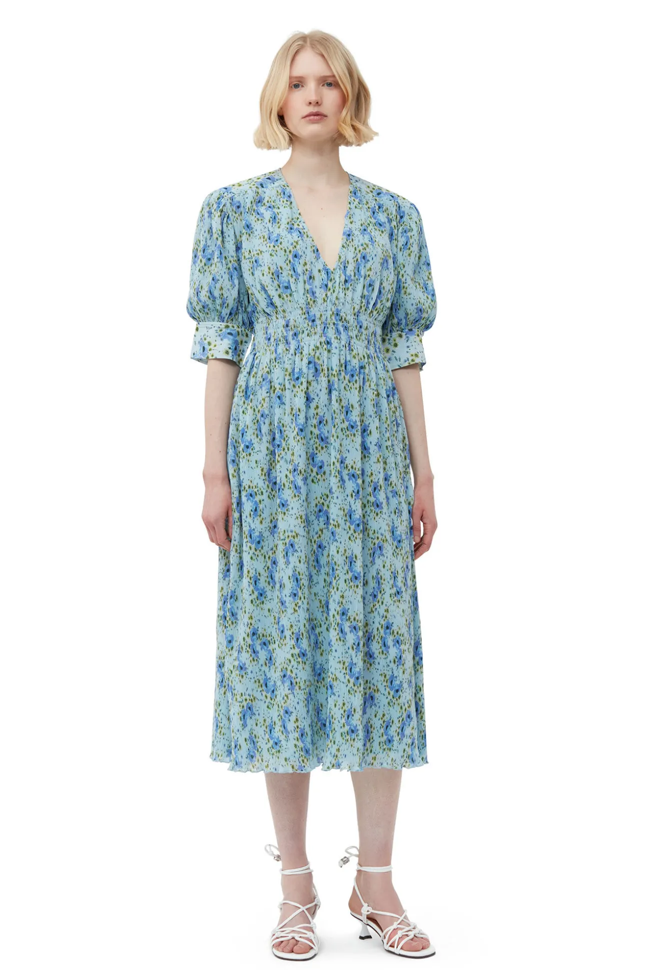 Cheap GANNI Plissiertes Und Gesmoktes Georgette-Midikleid Mit V-Ausschnitt Ice Water