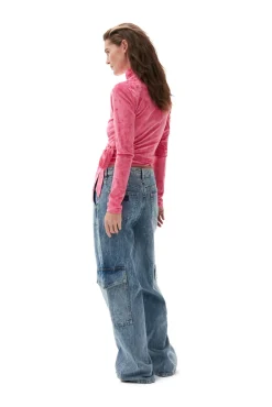 Shop GANNI Samt-Wickelbluse Shocking Pink