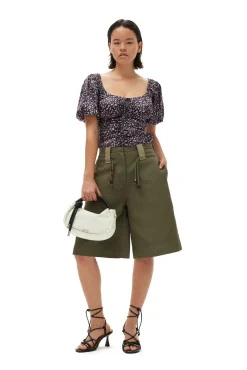 Shop GANNI Weite Shorts Aus Schwerem Twill Kalamata